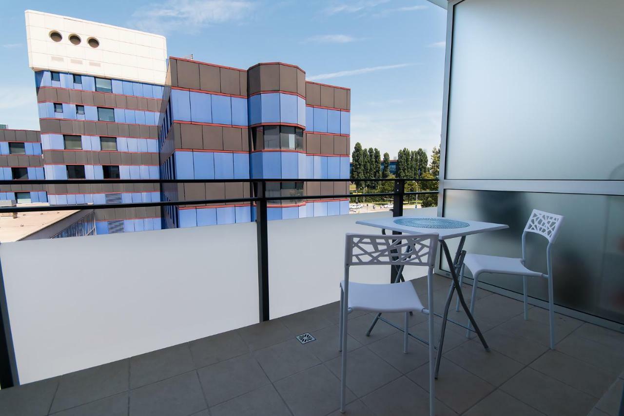 Studio Apartman Bella Apartment ซาเกร็บ ภายนอก รูปภาพ